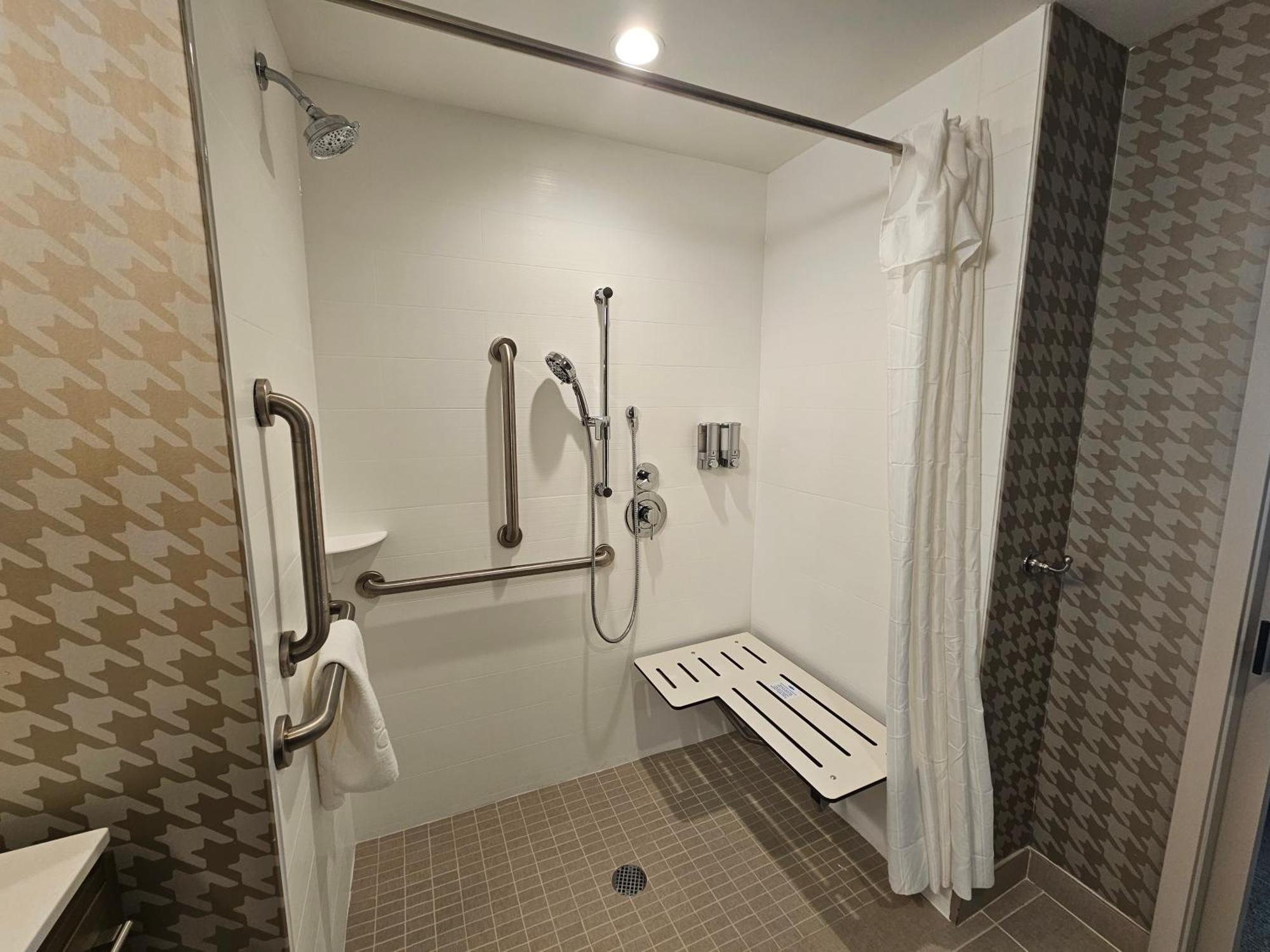 Home2 By Hilton Allentown Airport 3* Bethlehem